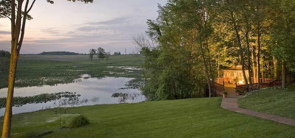 Castle In The Country Bed & Breakfast Inn Allegan Exterior foto